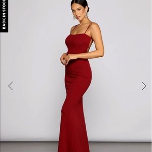 NWT red backless gown